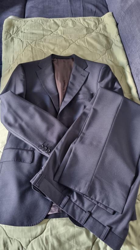 Pánsky oblek vel.46 ozeta, 46