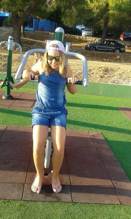 Krásny overal s makkej tenkej rifloviny, 152