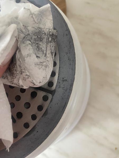 Problém s hrncom v umývačke riadu