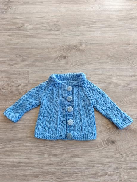 Chlapčenský pletený sveter, 62