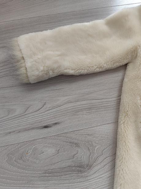 Detsky kozustek, 122