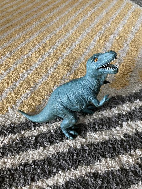 Dinosaury 22cm, 