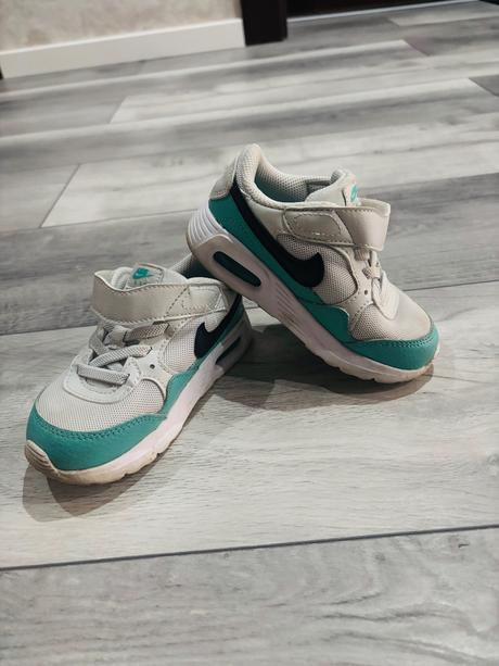 Predám detské chlapčenské botasky vel. 25, nike,25