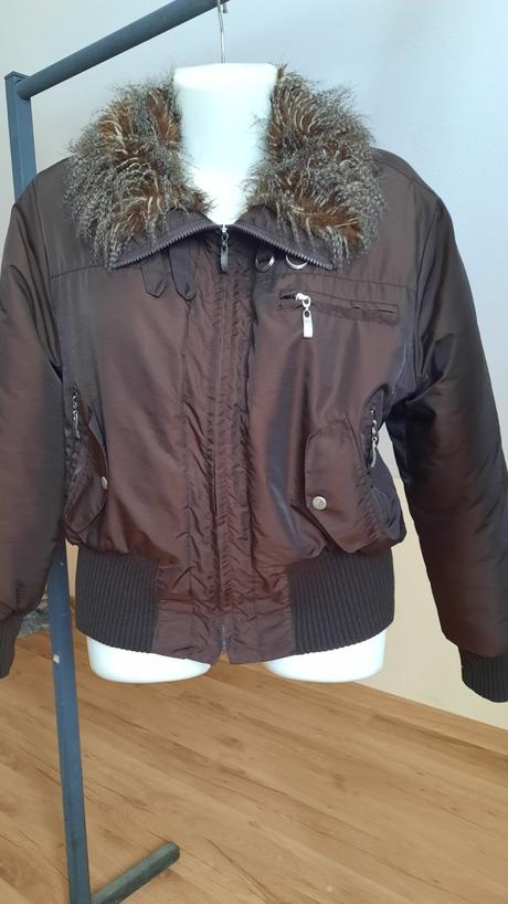 Hnedá bunda veľ. s, s