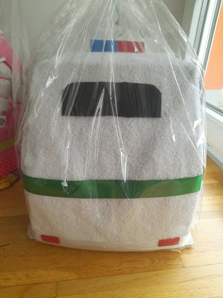 2 nové originálne torty koniky a polícia z uteráko, 