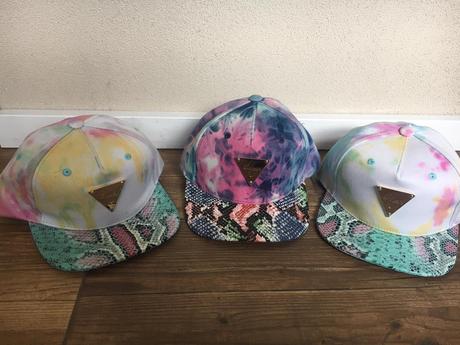 Nepriehladnuteľné šiltovky, m