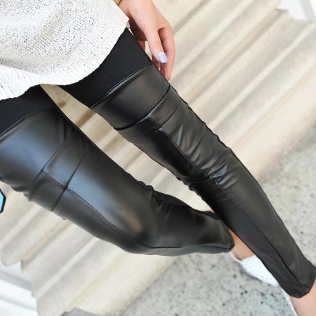 Leginy julia, s