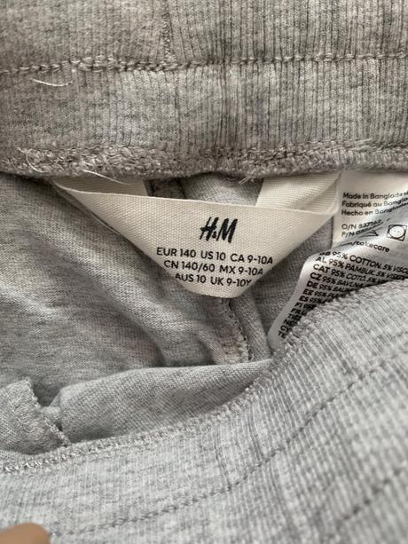 Tenšie tepláky, h&m,134