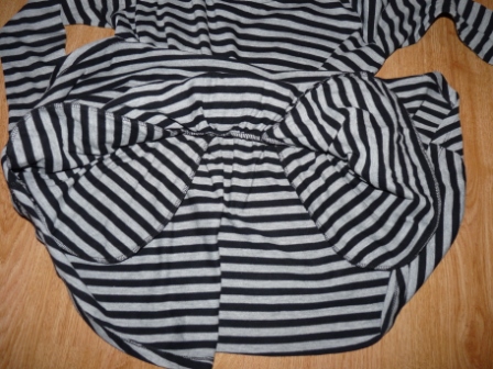 Pásikové s veľkými vreckami, zara,128