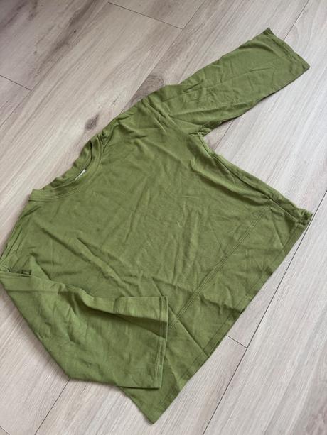 Zelena tenka mikinka, zara,140