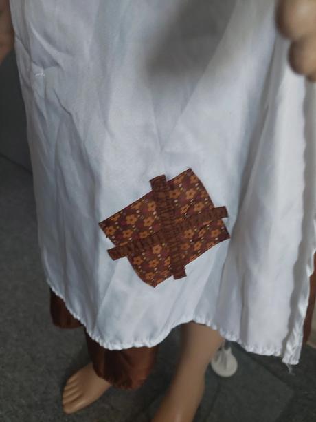 Chudobné dievčatko karnevalový kostým veľ.128,