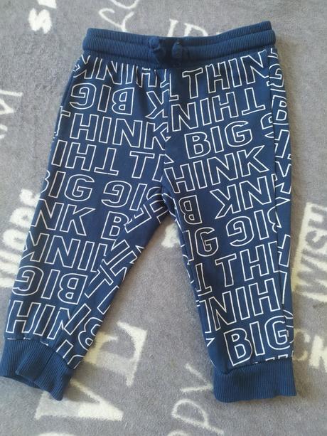 Písmenkové tepláčky, pepco,74