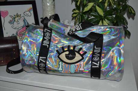 Športová holografická taška j1mo71 strieborná,