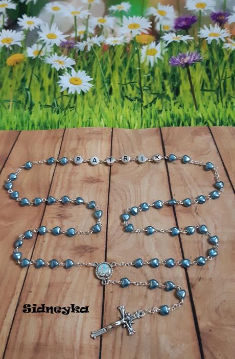 Ruženec s menom a dátumom, 