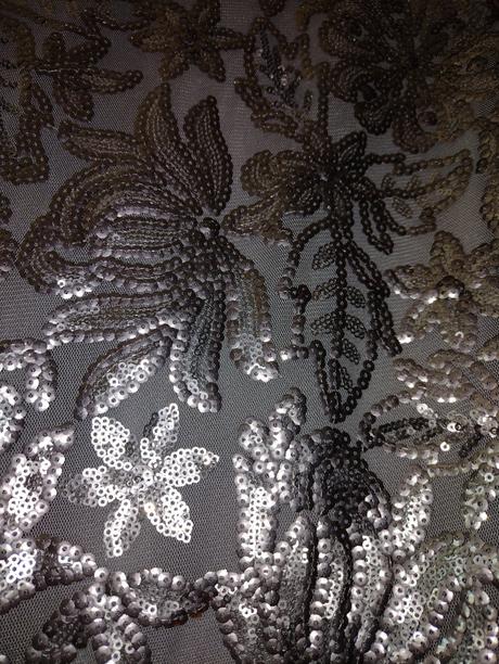 Flitrove šaty, amisu,36