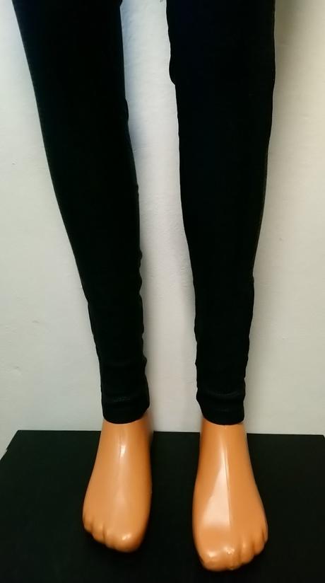 Dámske legínové džegíny s lesklým čiernym vzorom, xs