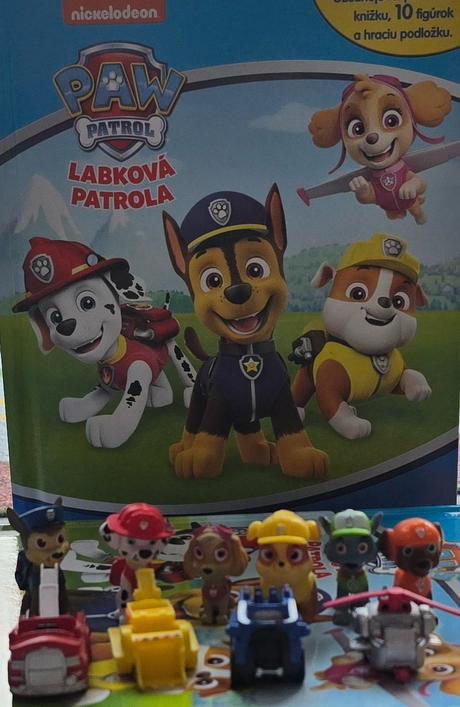 Kniha labková patrola a 10 figurok, 