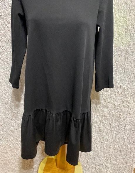 Pružne značkove šaty, mohito,m