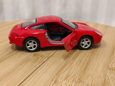 Zb vintage kovový model porsche 911 carrera maisto,