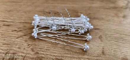 Sponka zapichovacia - kvietok s perličkou - 10 mm,