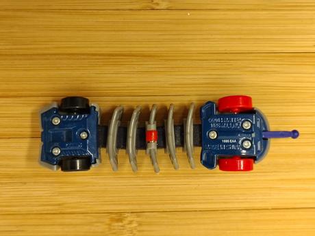 Zberateľský retro kĺbový model hot wheels mutant m,