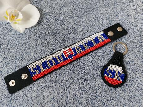 Náramok a kľúčenka "slovakia", 