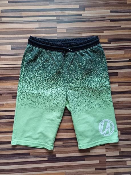 Šortky, chapter young,146