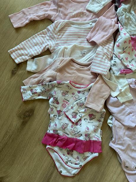 Body s dlhým rukávom, 62