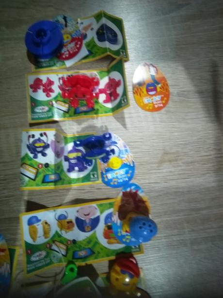 Kinder joy muzikanti zelená seria, 