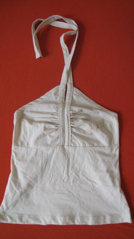 Tielko na uväzovanie okolo krku, 134