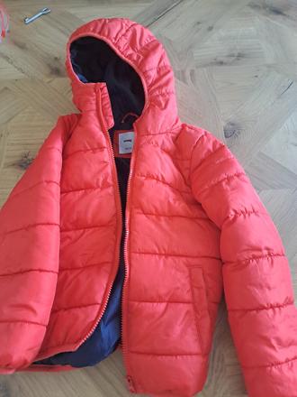 Červená vetrovka, sinsay,128