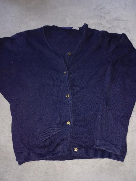 Sveter tenký 4ks 110/116 cena spolu 2.50 eur, h&m,116