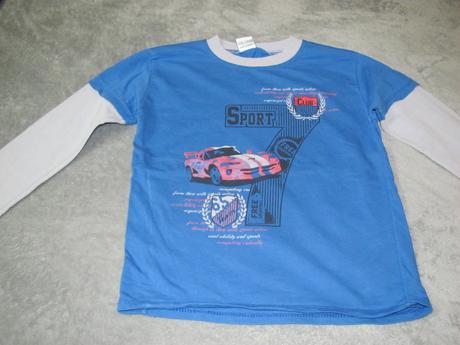 Modrý nátelník s autom, 128