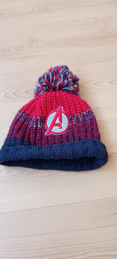 Zimná chlapčenská čiapka, 