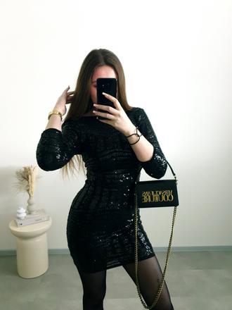 Čierne šaty s flitrami s, s