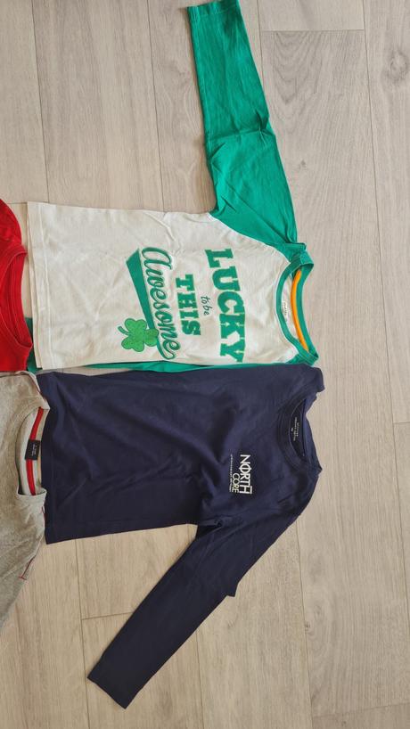 6x dlhé tričko s dlhým rukávom veľkost 128, 7 az 8, 122–134