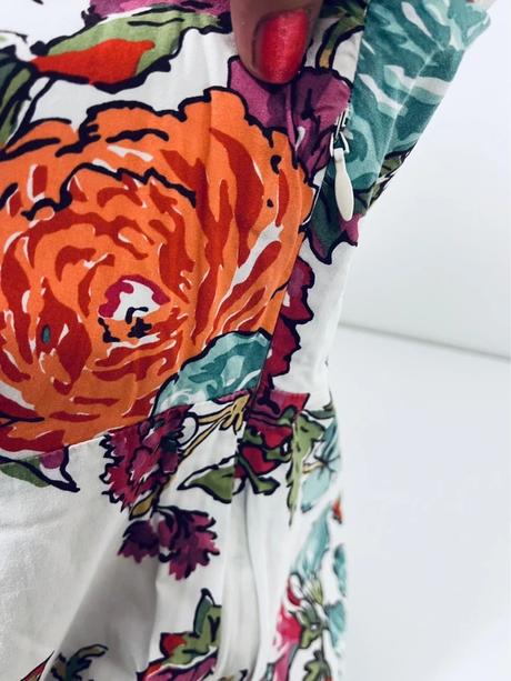 Očarujúce kvetinové šaty joules, l