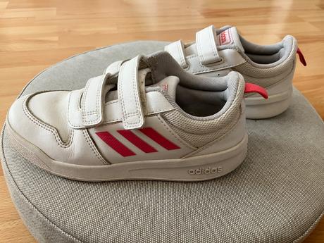 Tenisky v.32, adidas,32