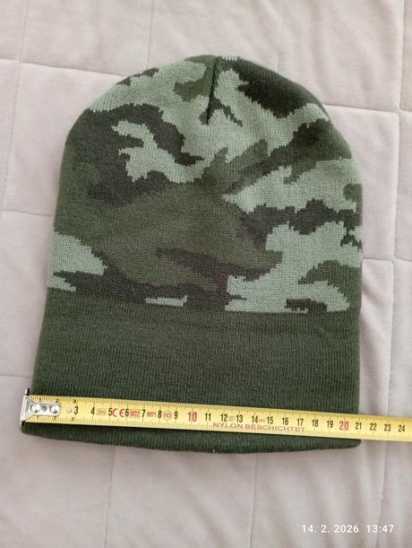 Teplá maskáčová čiapka (už s poštou), c&a,134