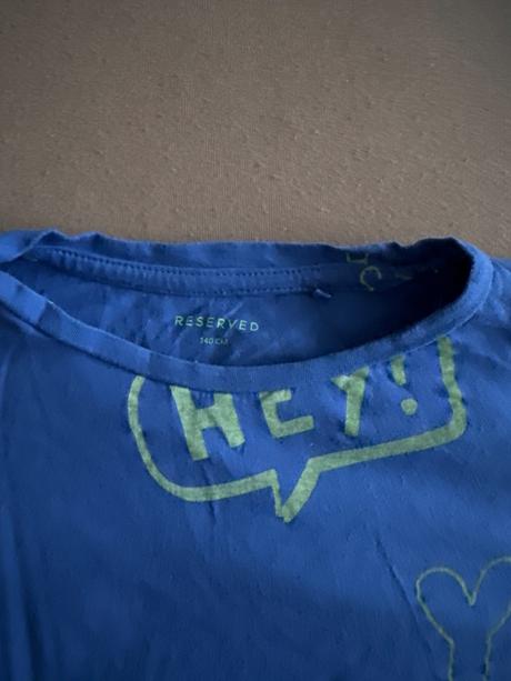 Tricko, reserved,140