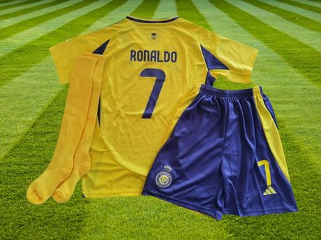 Dres cristiano ronaldo  al nassr žltá edícia 2025, adidas,134 / 140 / 146 / 152