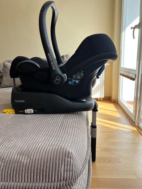 Autosedacka, maxi cosi