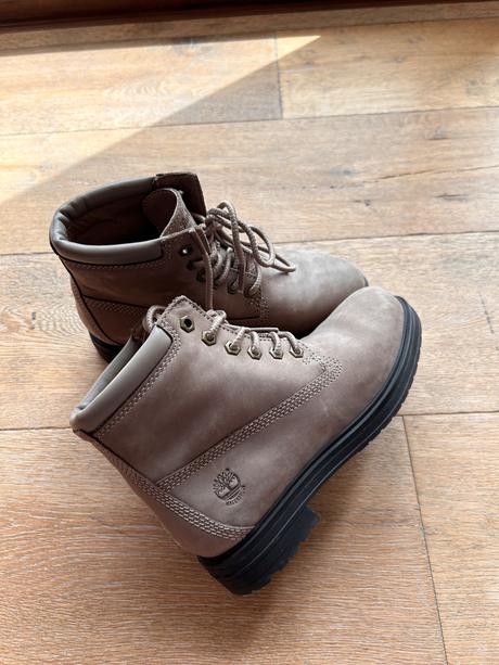 Timberland kožene topánky s nubbuco kožou 36, timberland,36
