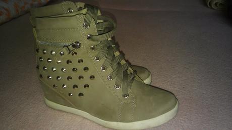 Topánky na skrytej platforme, 37