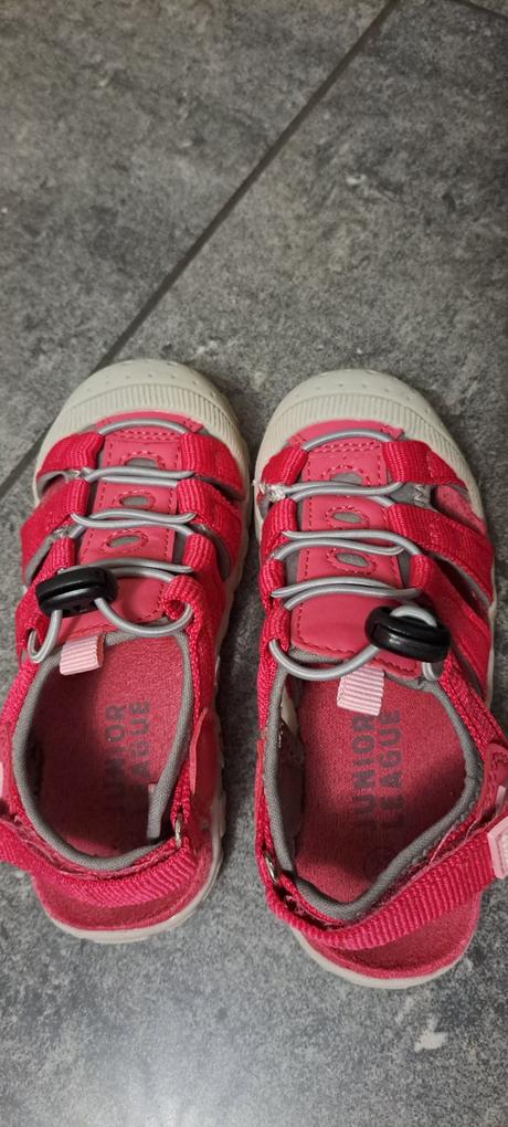 Turistické topánky, 27