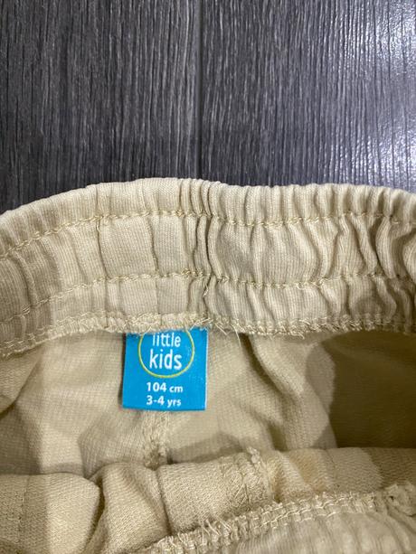 Chlapčenské tepláky velk.104, 104