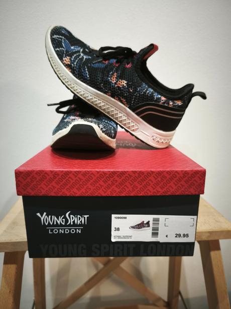 Tenisky,young spirith(tesco), young spirit,38