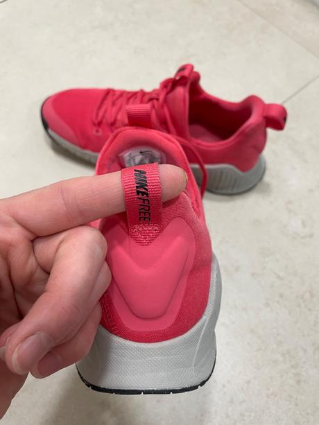 Tenisky nike free na telesnu, nike,38
