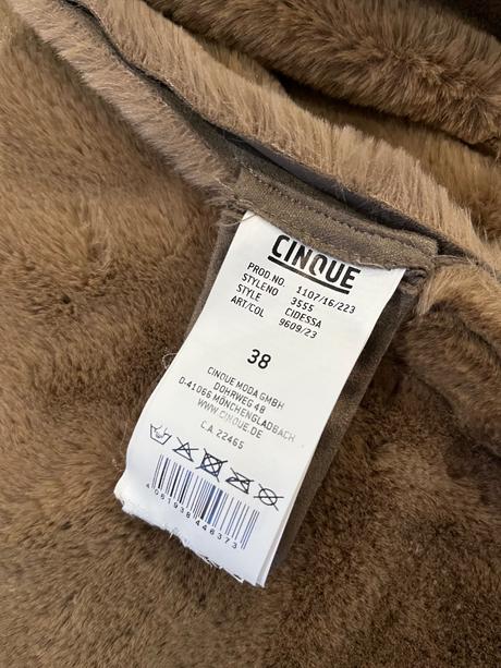 Zimný kabát cinque, 38