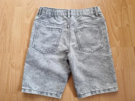 Chlapčenské riflové kraťasy, veľkosť 152, f&f,152